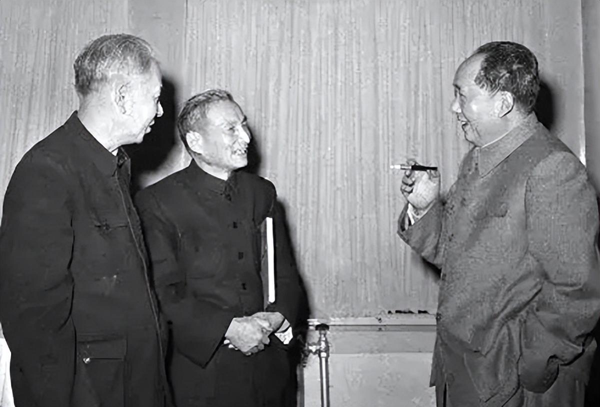 1956年，毛主席突然问陈云：东来顺的涮羊肉为什么不好吃了