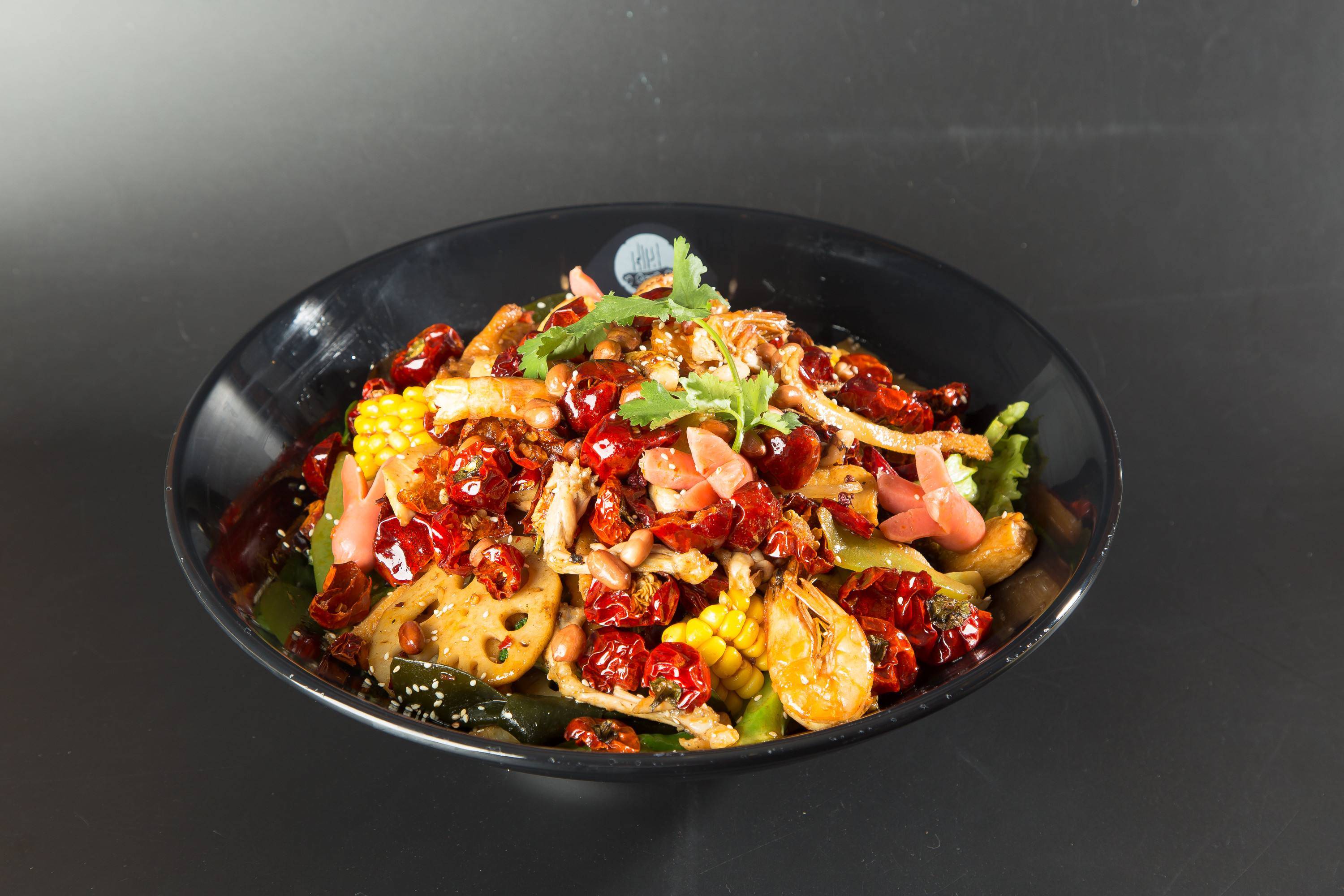 比不过火锅、打不过麻辣烫，没有大品牌的麻辣香锅是不是好品类？