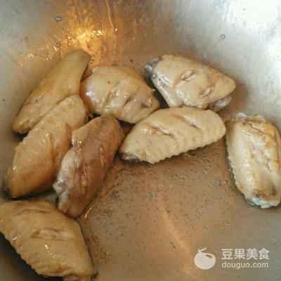 土豆炖鸡翅#舌尖上的春宴#