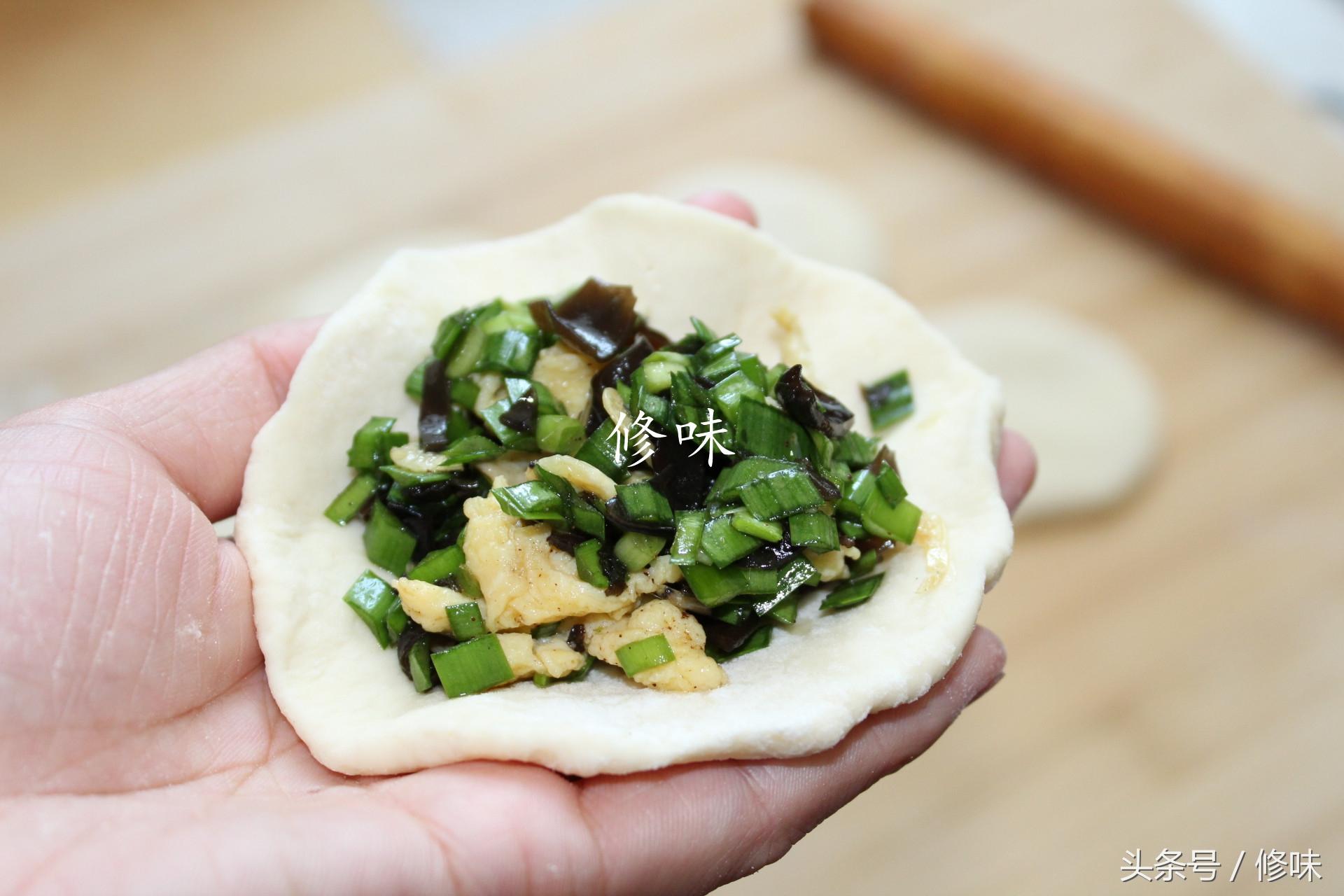 三鲜包子，比肉包子还香，皮薄馅丰富，一学就会，再不用买着吃