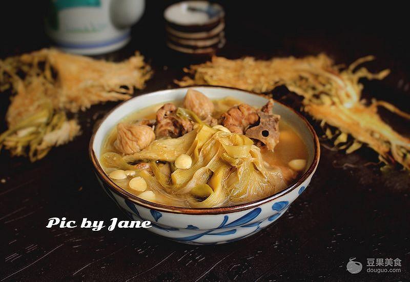 #精致一人食# 半小时炖好一锅奶白鱼汤，营养不腥有秘方