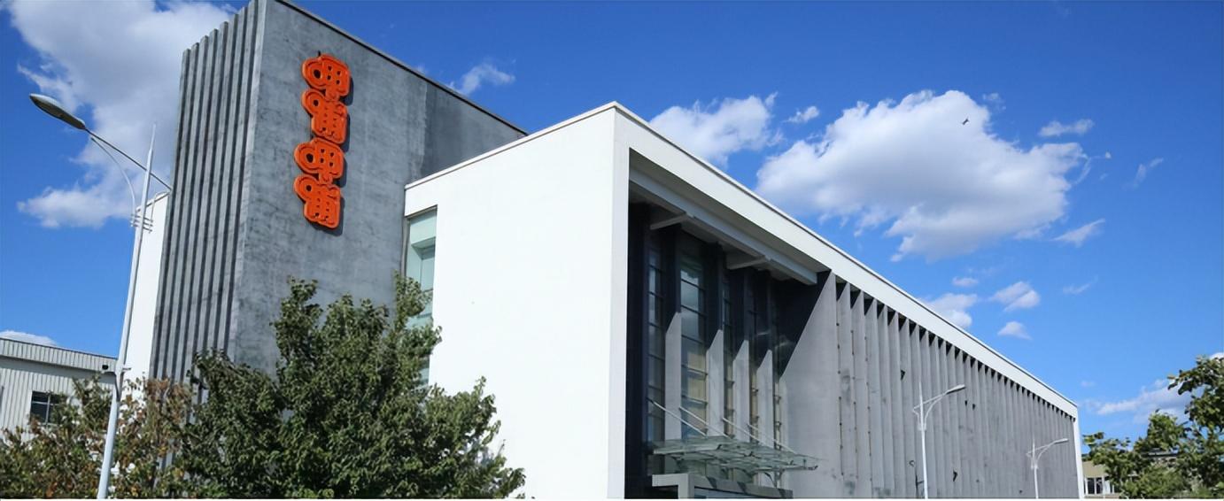 接连亏损，谁能圆了呷哺呷哺的“高端梦”？