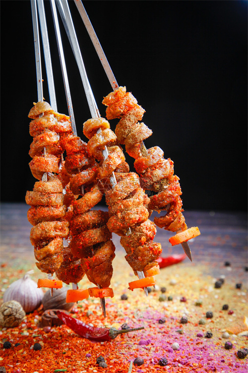 一个牛肉面加盟馆的生意经