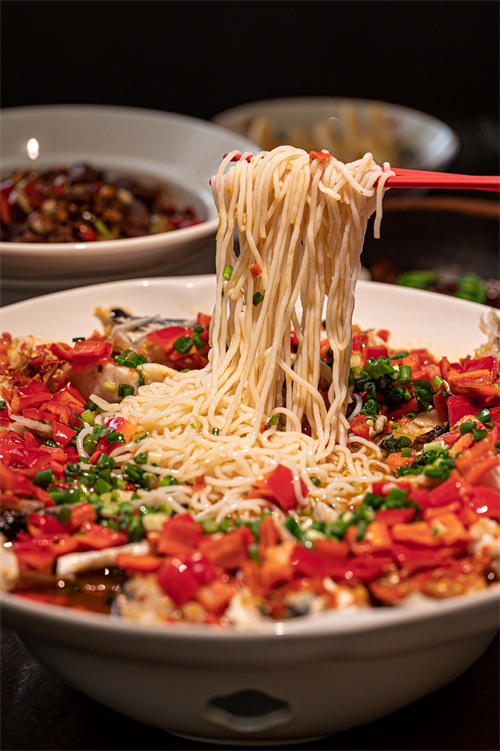 夏季宜多吃凉性蔬菜